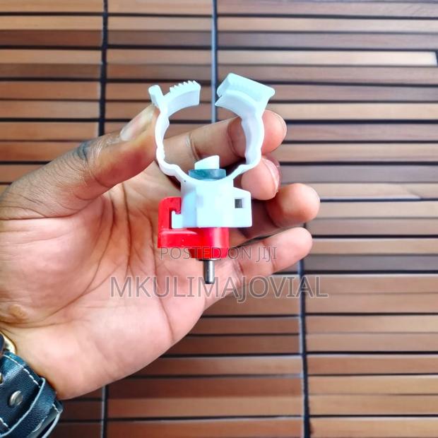 Red and White Chicken Nipple Drinker