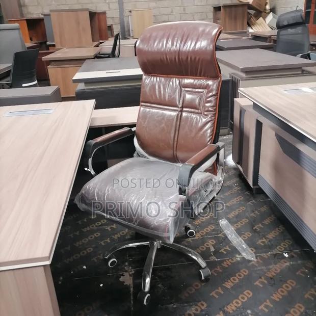 Executive Chair; Brown Executive Boss Chair - main view