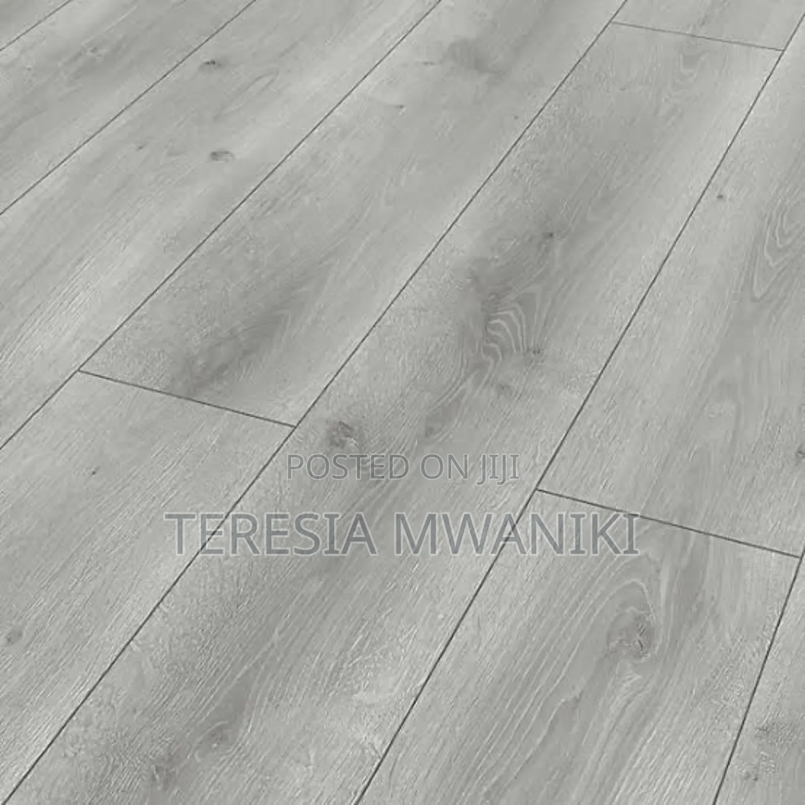 Interlocking  Floor  Laminates