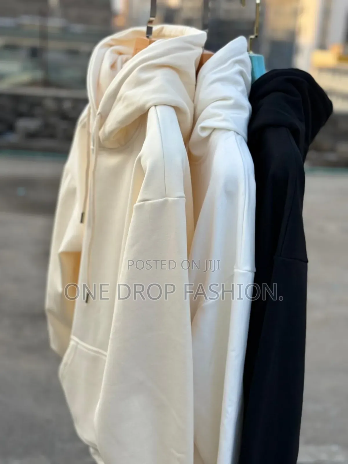 Cream Hooded Sizes M-3xl)