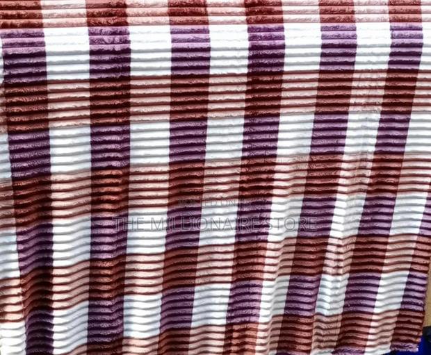 Fleece Blankets - thumbnail 2