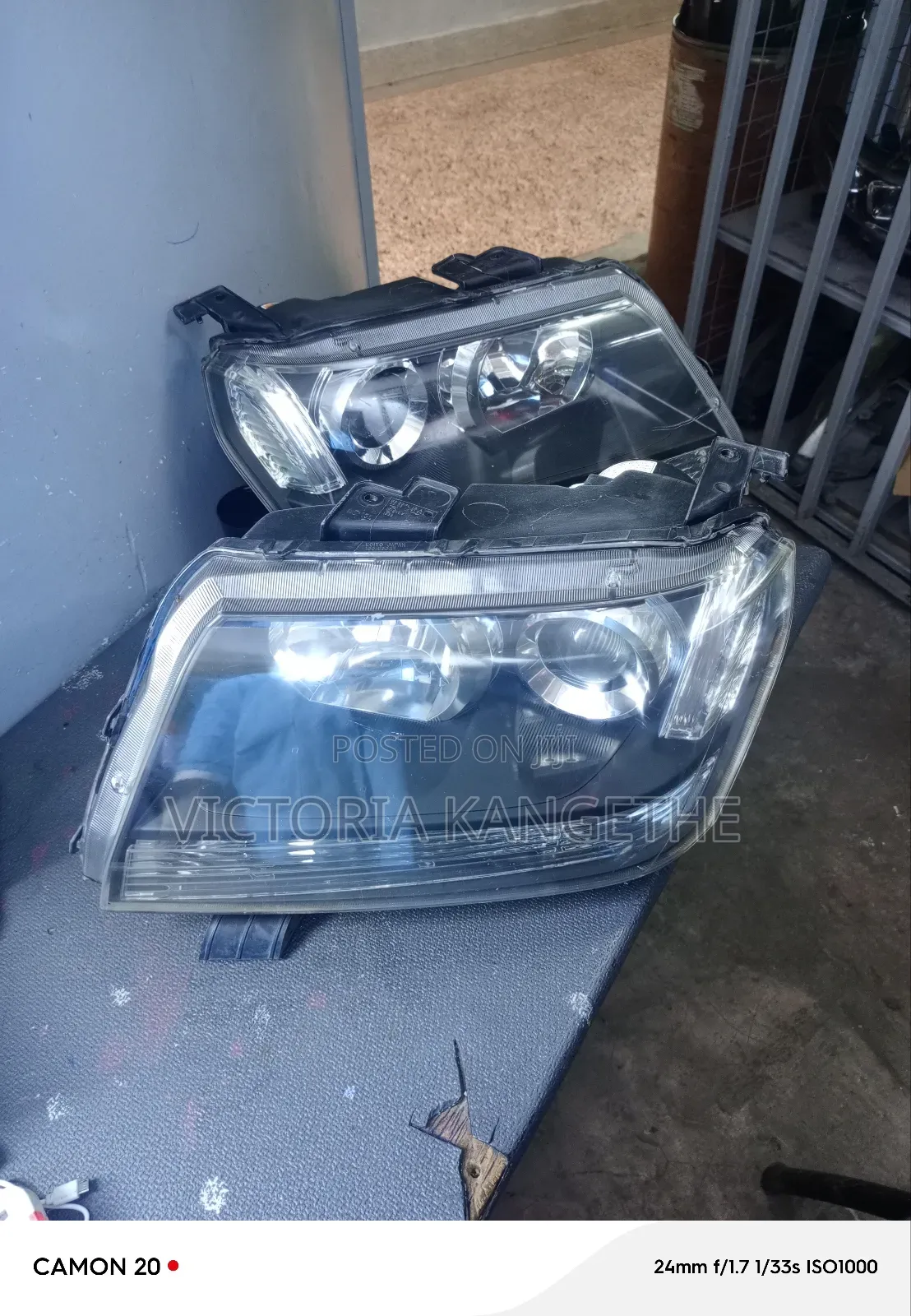 Suzuki Escudo Zenon Headlights