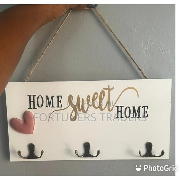 Home Sweet Home 3 Hook Key Holder Wooden