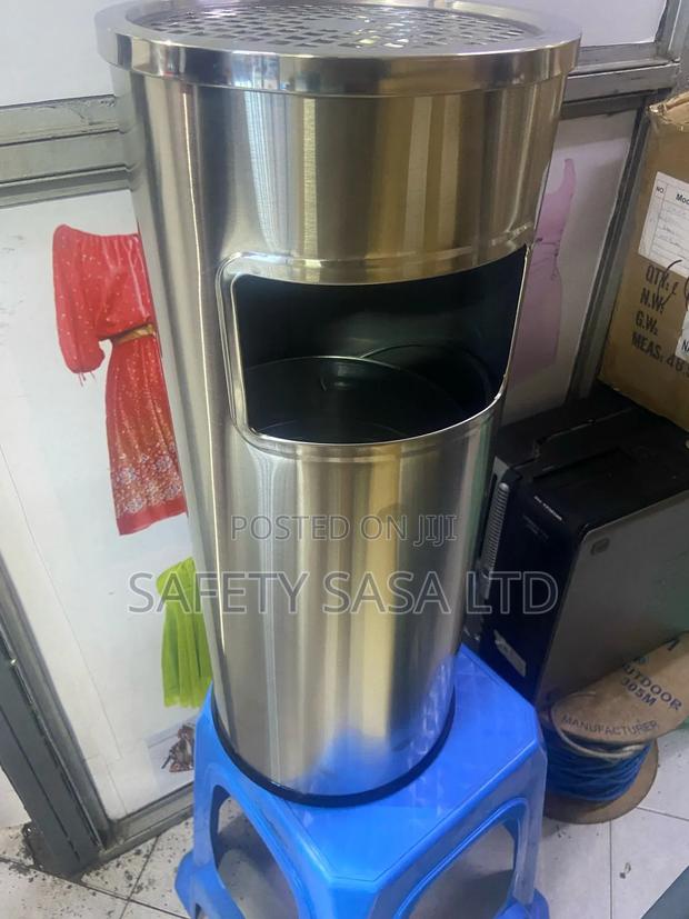 Ash Tray Bin - main view