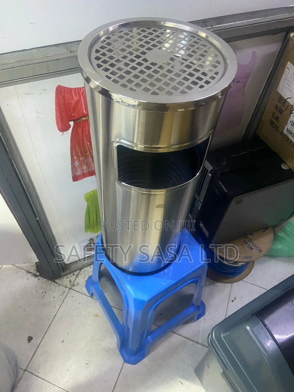 Ash Tray Bin