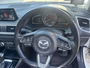 Mazda Axela 2018 White