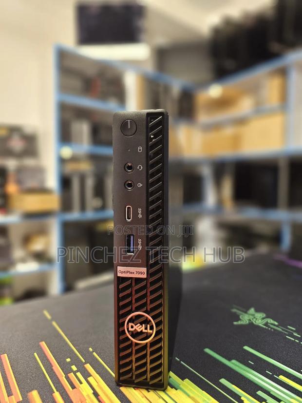 Desktop Computer Dell Optiplex 7090 16GB Intel Core I7 SSD 256GB - thumbnail 2