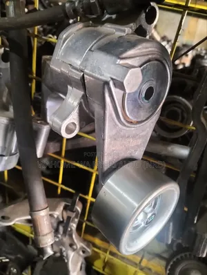 Brandnew Tensioner 1kd Hiace