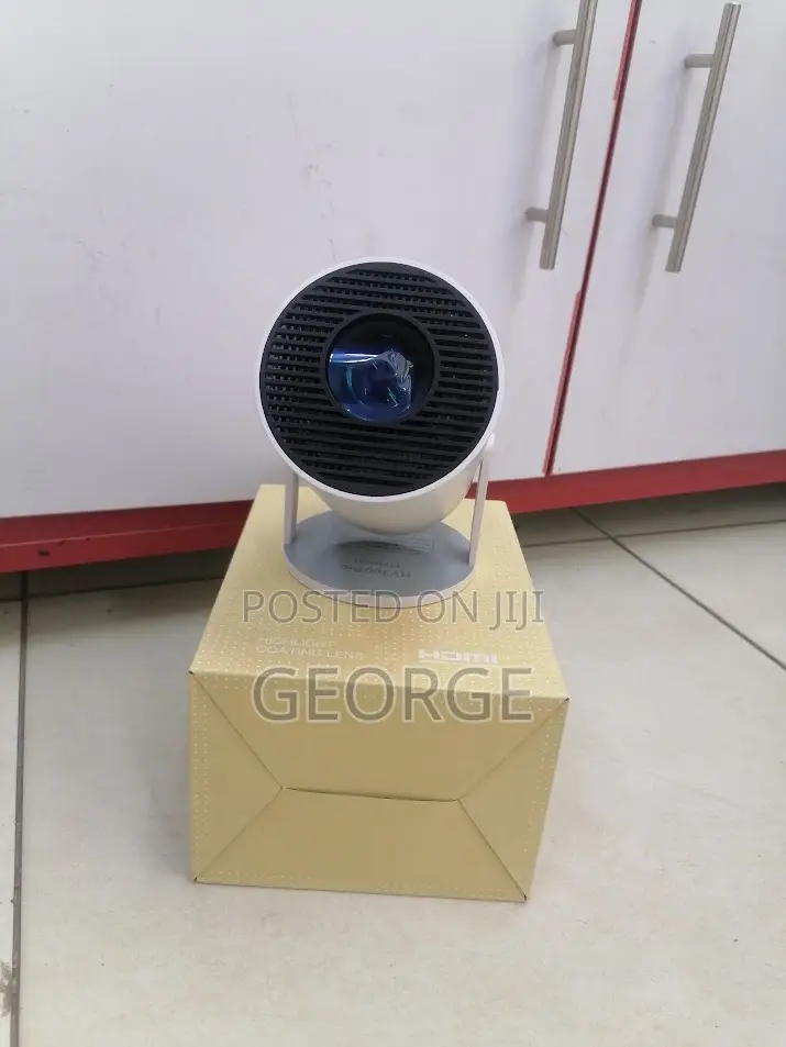 Low Cost Hy300 Smart Projector Android