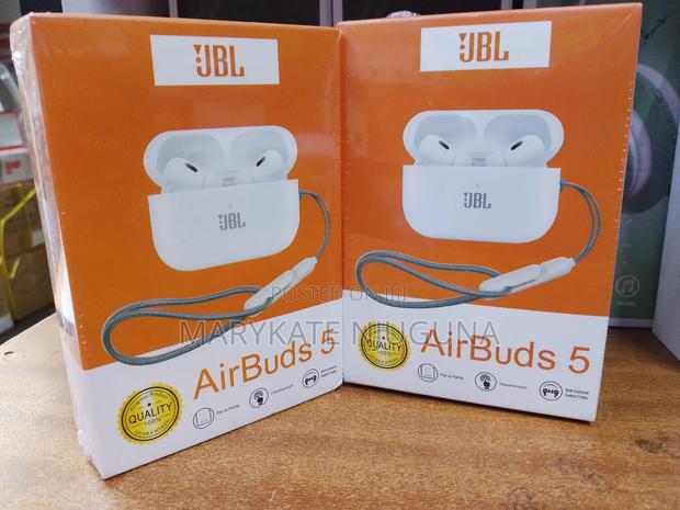 Airbuds 5 Wireless - main view