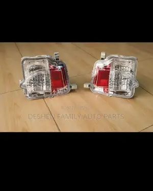 Toyota Ist Rear Reflector