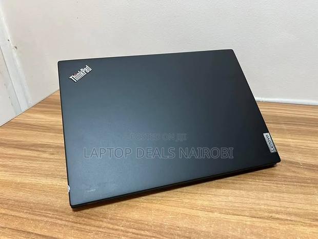 Laptop Lenovo ThinkPad X13 Gen 2 8GB Intel Core I5 SSD 512GB