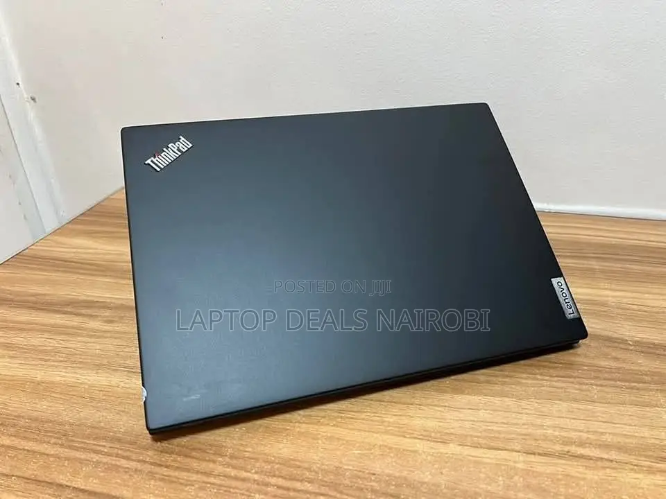Laptop Lenovo ThinkPad X13 Gen 2 8GB Intel Core I5 SSD 512GB