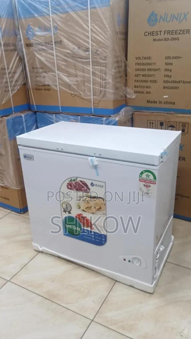 Nunix 200l Chest Freezer - main view