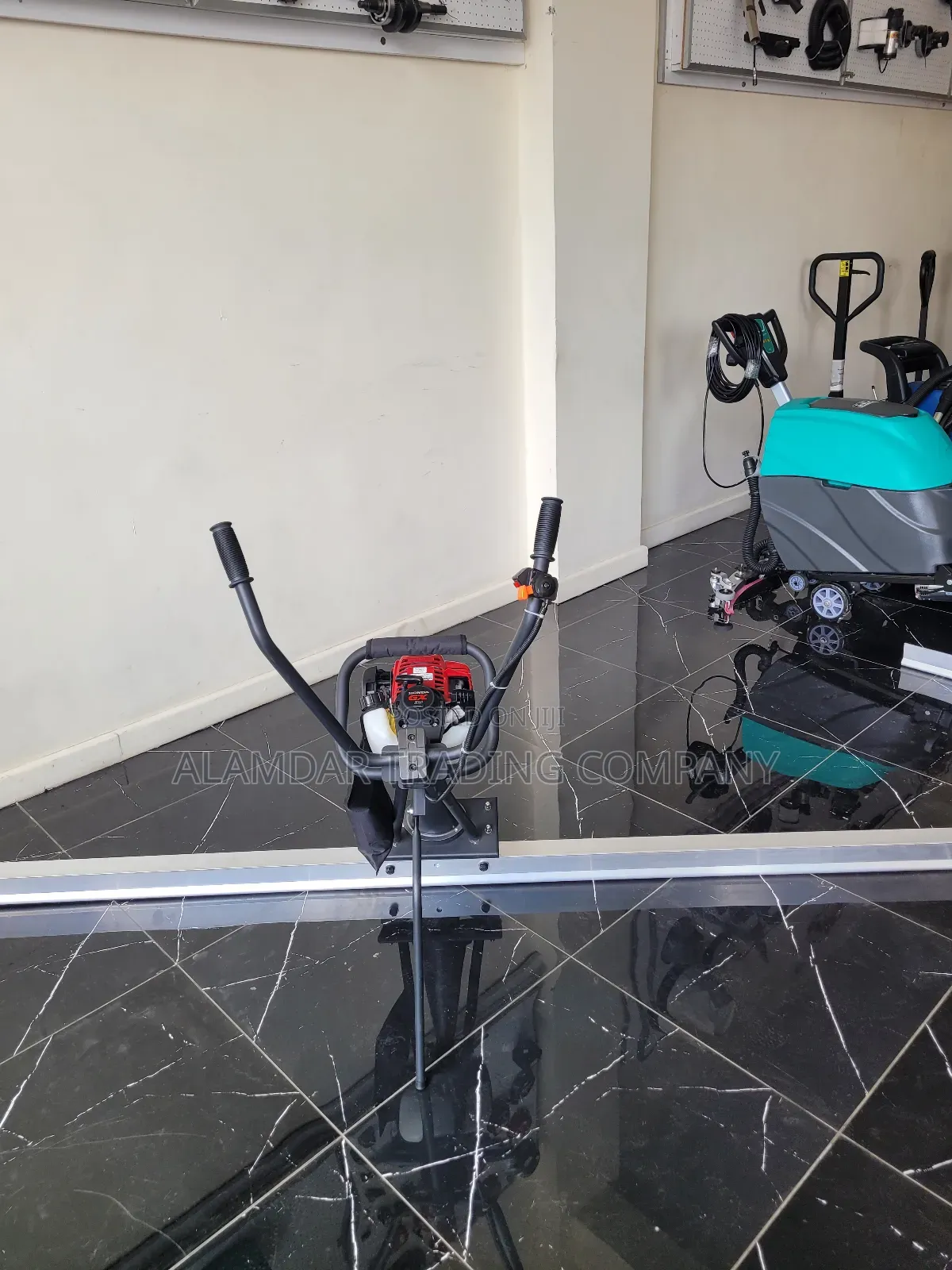 Screeding Machine