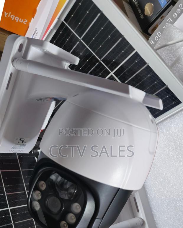 Solar Powered Outdoor Security Camera Wifi or SLM Card - main view