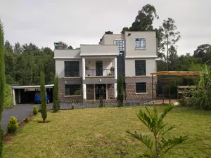 6bdrm Maisonette in Ngong Bondeni Area for sale