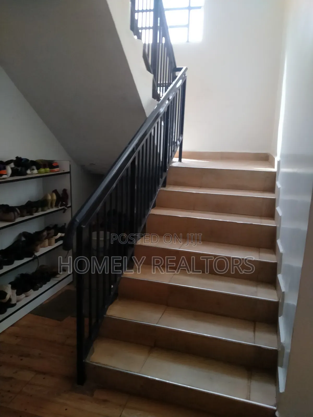 6bdrm Maisonette in Ngong Bondeni Area for sale