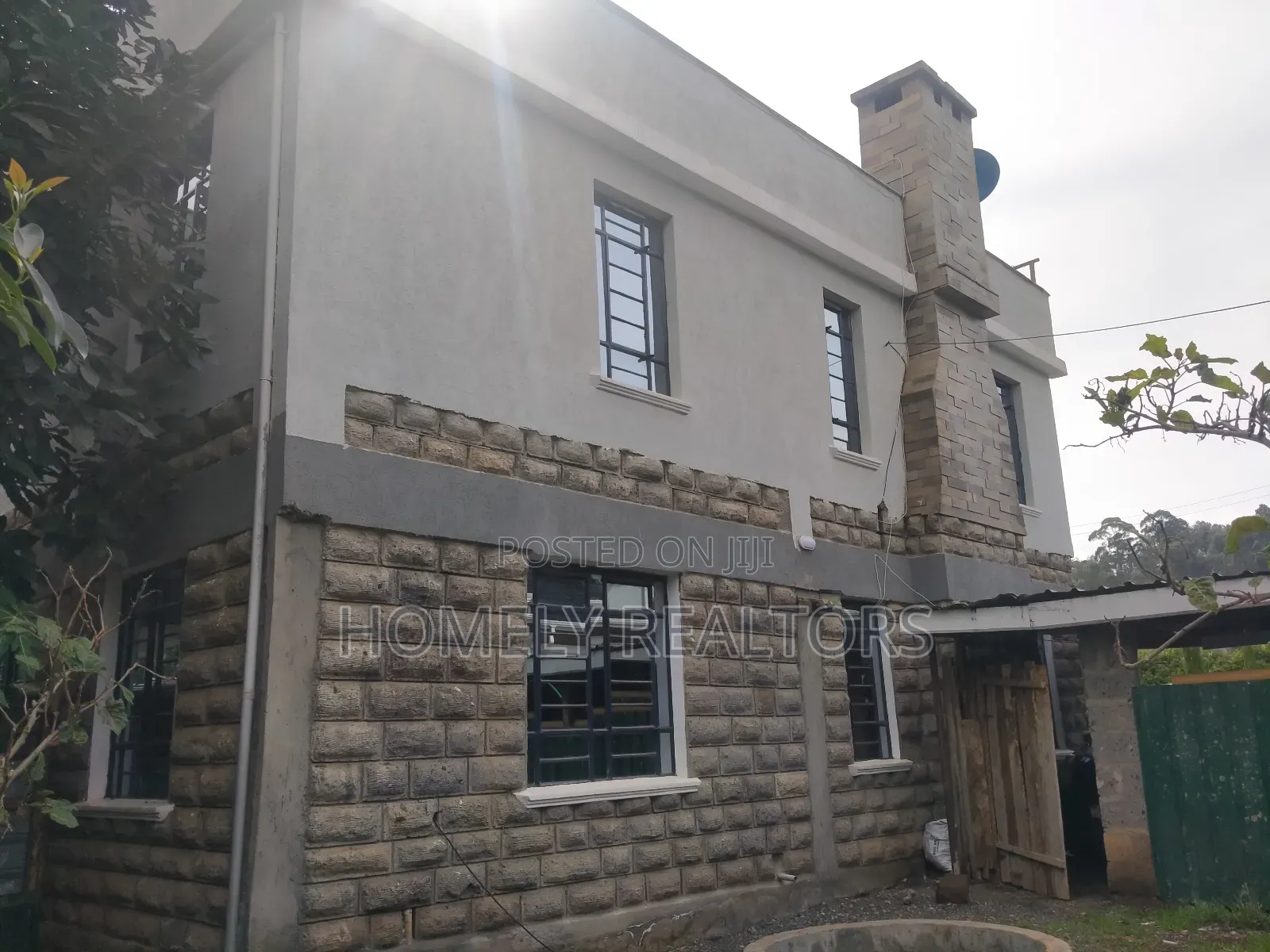 6bdrm Maisonette in Ngong Bondeni Area for sale