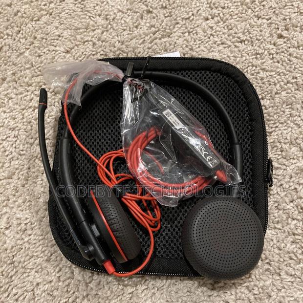 Poly Blackwire 3225 Stereo Usb-C Headset Usb-C/a Adapter - main view