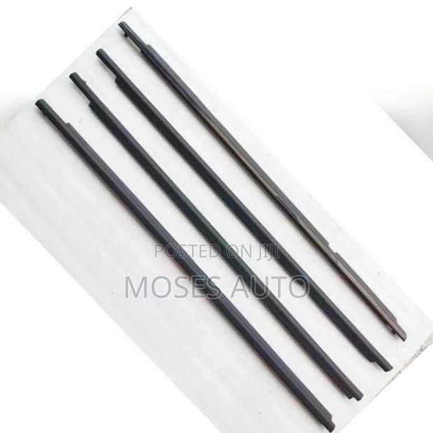 Premio 260/265 Weather Strip