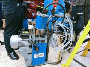 Milking Machine With Two Barrels Power Saving. - thumbnail 2