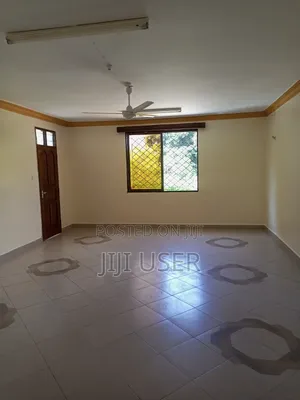 3bdrm Apartment in Tudor Nora for rent