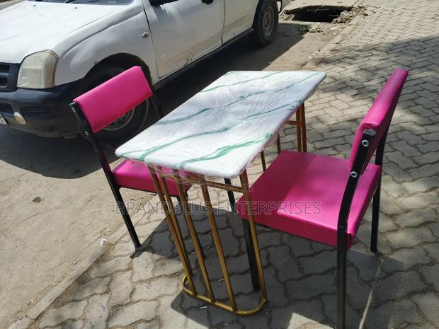 Modern Manicure Table Set - main view