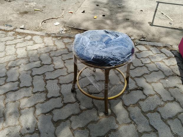 Salon Stool - main view