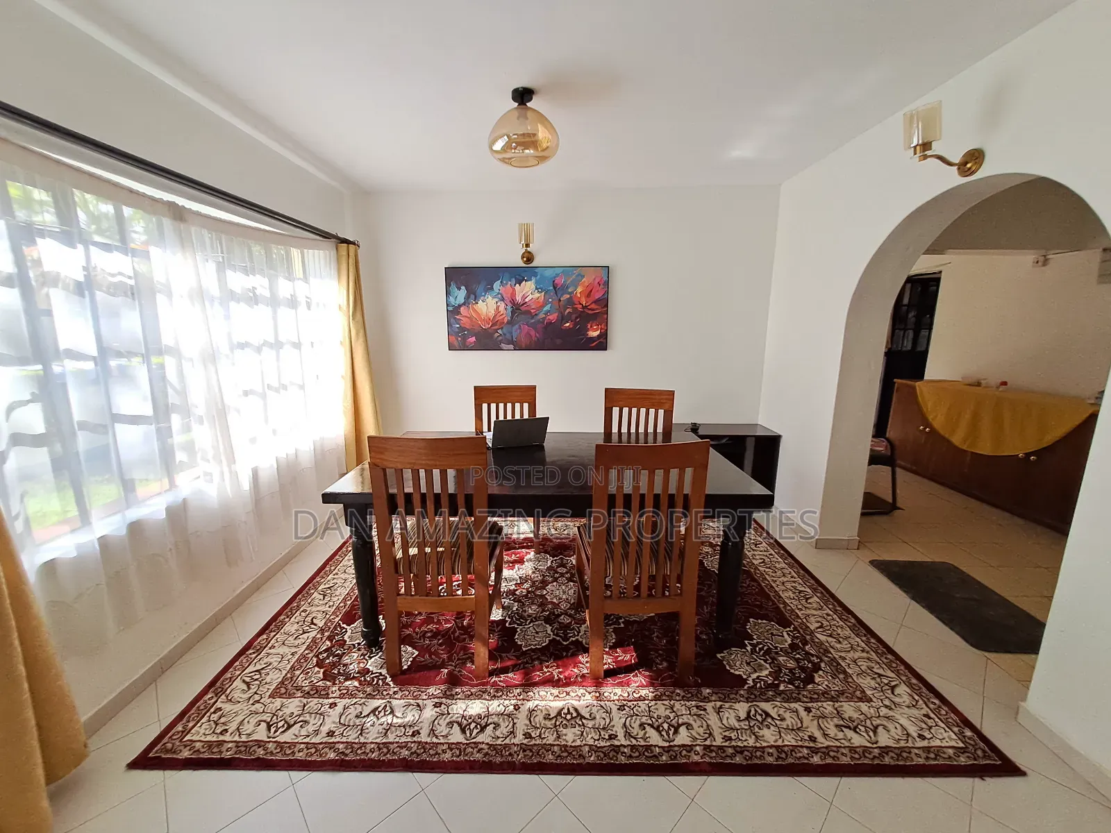 4bdrm Maisonette in Thome On 1/2 Acre for rent
