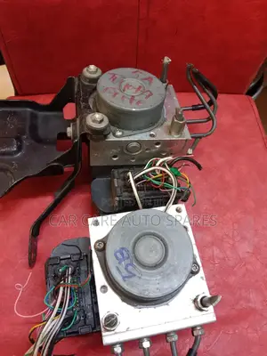Abs Pump Toyota Porte/Spade