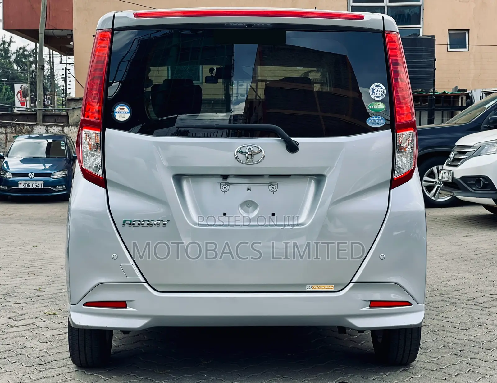 Toyota Roomy 1.0 FWD 2018 Silver