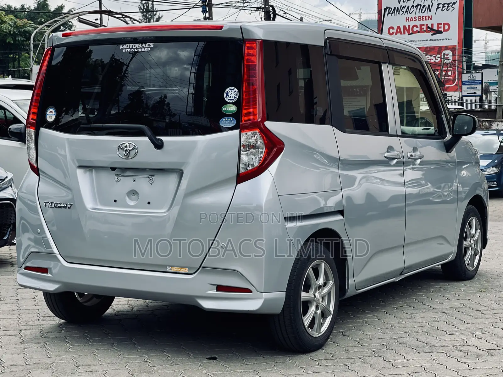 Toyota Roomy 1.0 FWD 2018 Silver