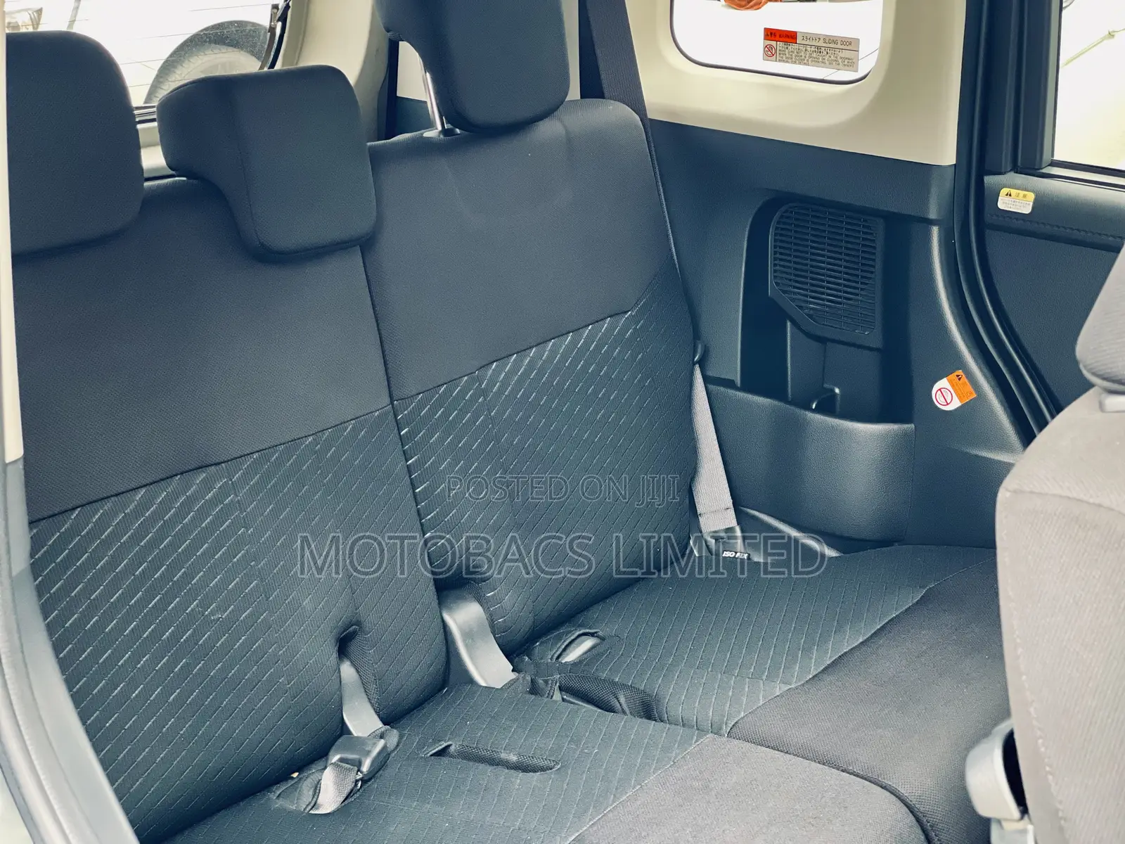 Toyota Roomy 1.0 FWD 2018 Silver