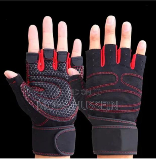 Gym Gloves+ Gym Gloves