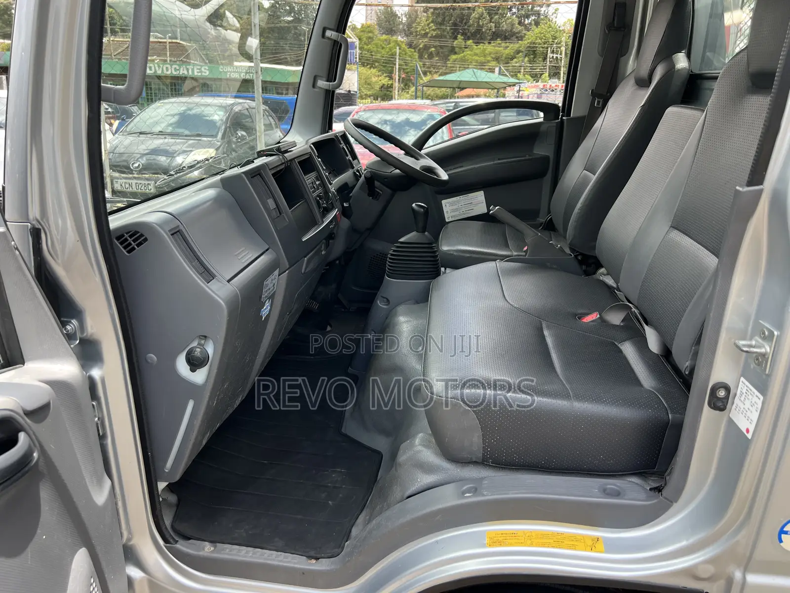 2019 Isuzu NMR 88