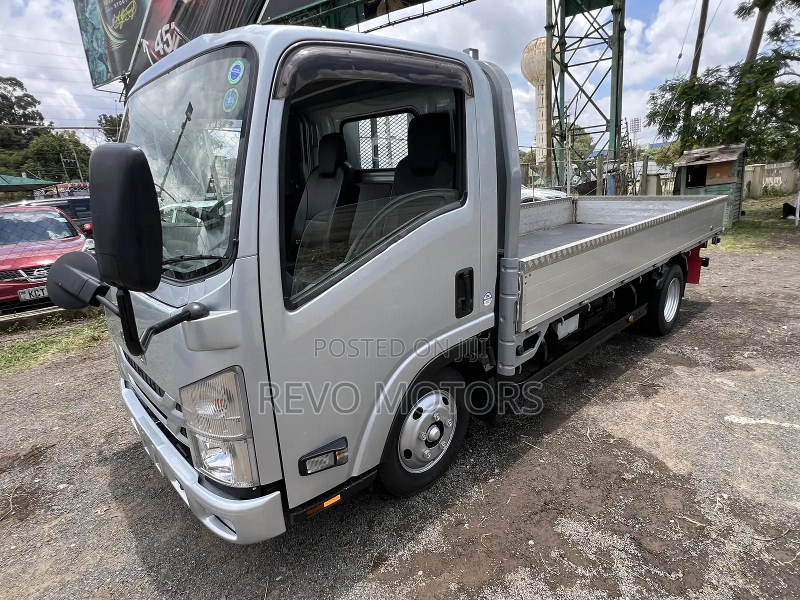 2019 Isuzu NMR 88