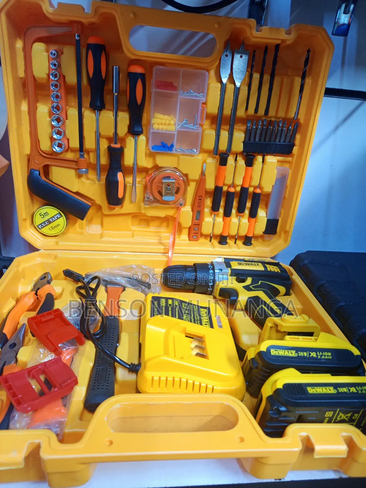 Dewalt Drill Set