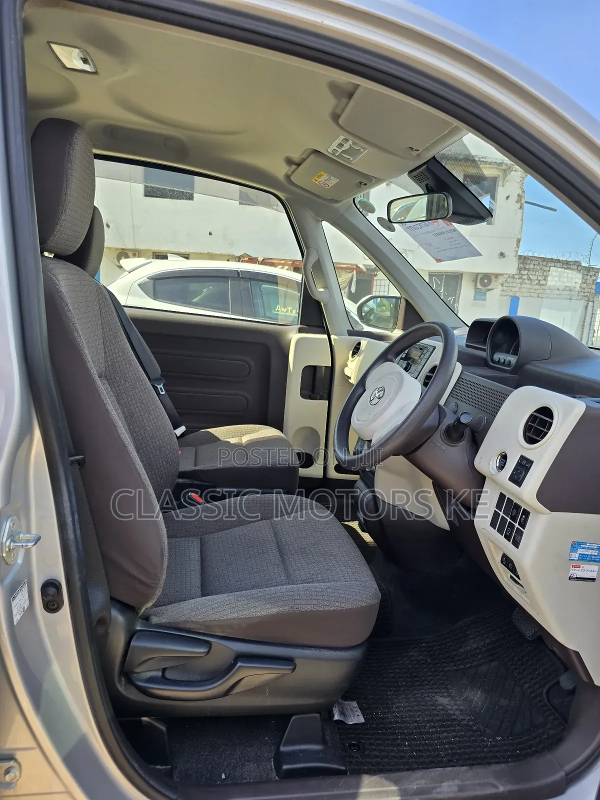 Toyota Spade 1.5 2018 Silver