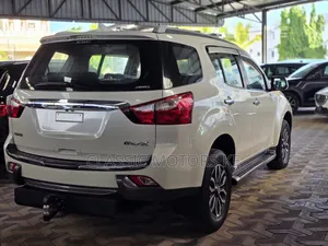 Isuzu MU-X 2.5 Ddi VGS 2018 White
