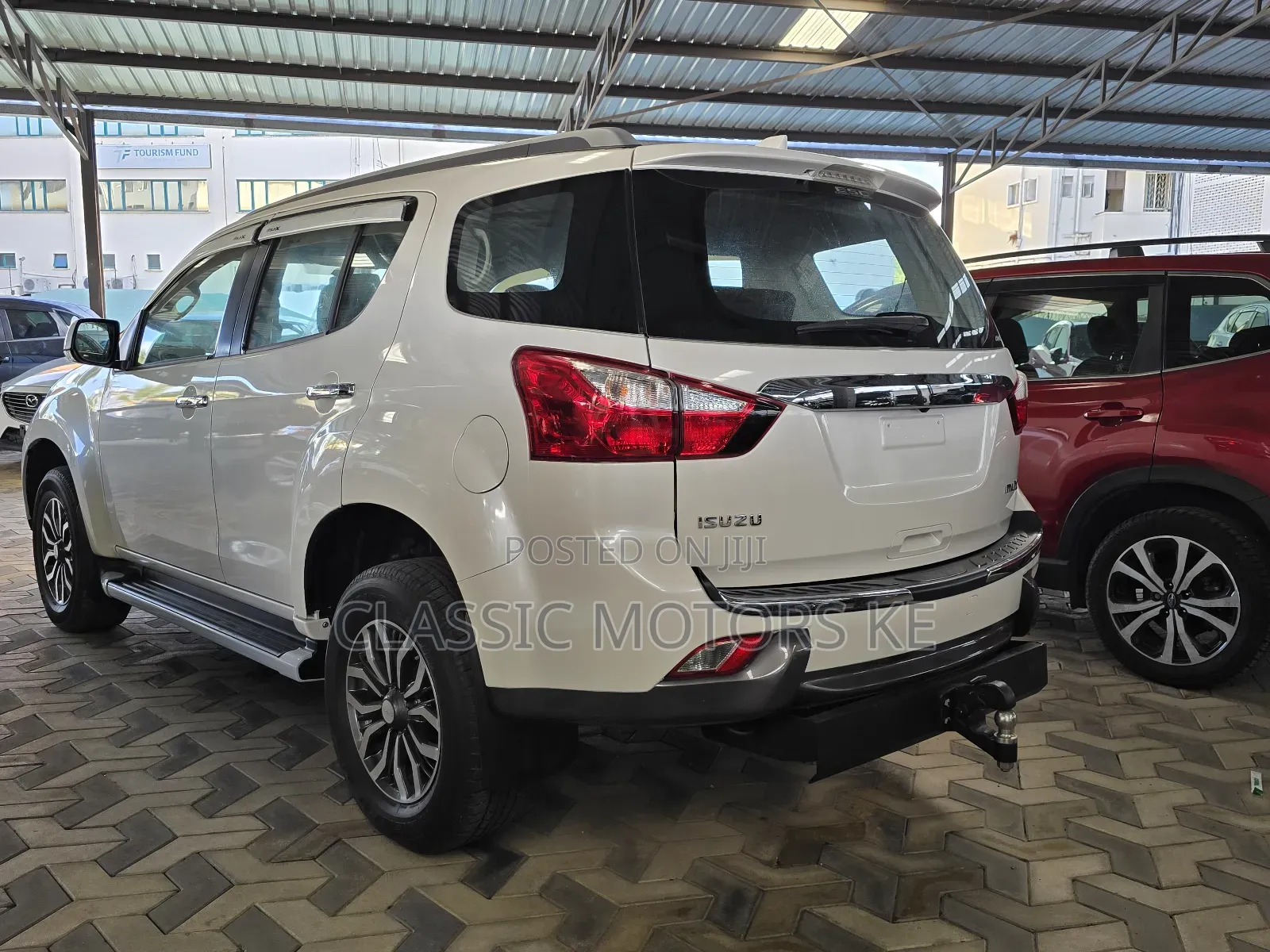 Isuzu MU-X 2.5 Ddi VGS 2018 White