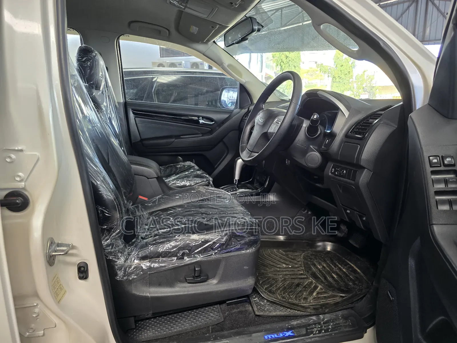 Isuzu MU-X 2.5 Ddi VGS 2018 White