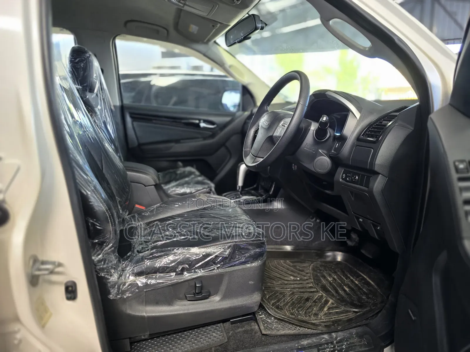 Isuzu MU-X 2.5 Ddi VGS 2018 White