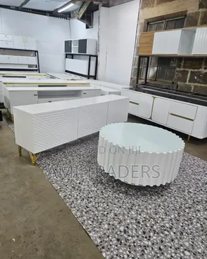 Round Glass-Top Coffee Table Tv Stand