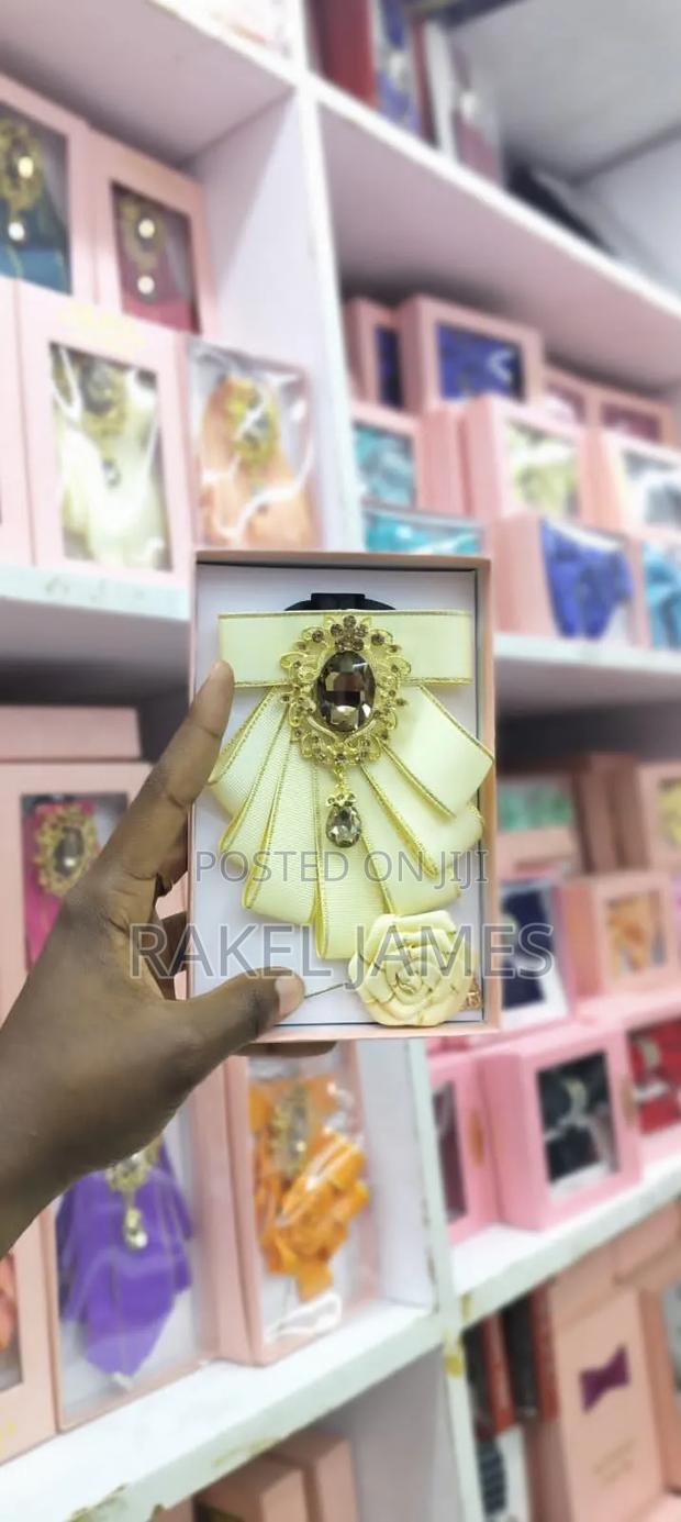 Yellow French Bowtie - thumbnail 3