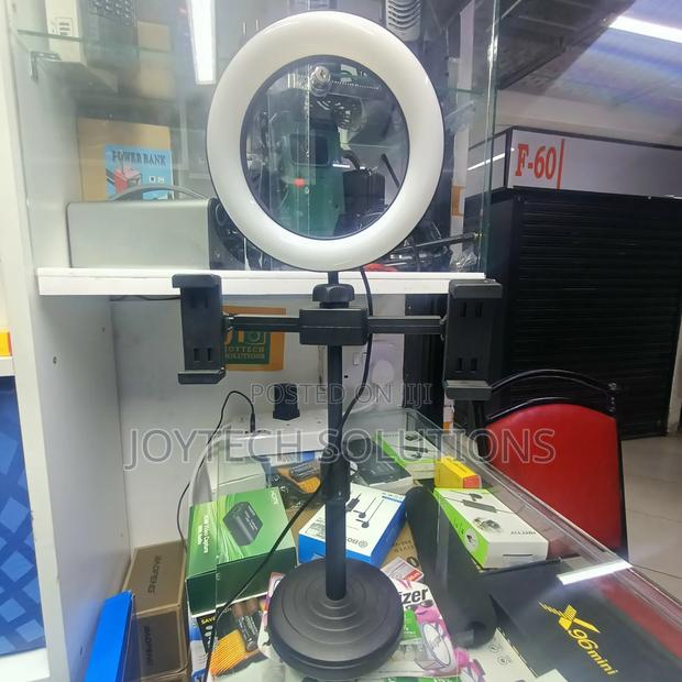 Table Stand Phone Holders With a Ring - thumbnail 2