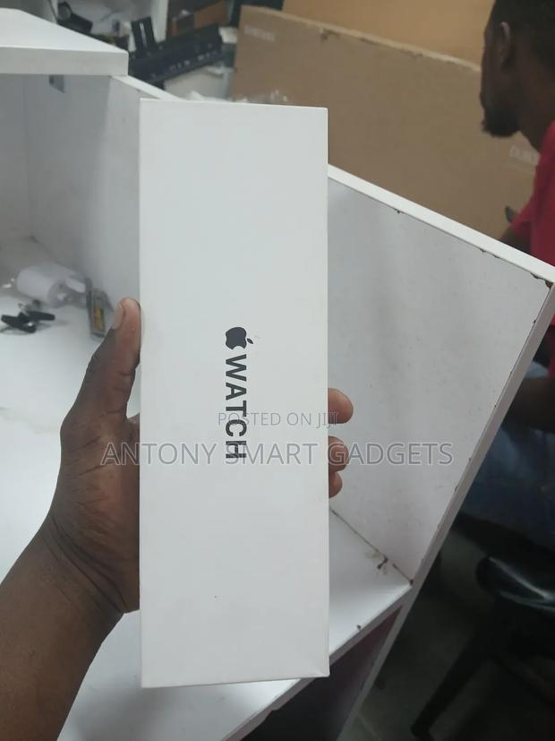 Apple Watch Se 2nd Gen 44mm - thumbnail 4