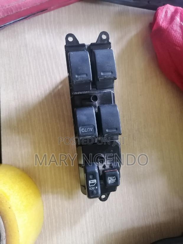Door Switch for Toyota Fielder