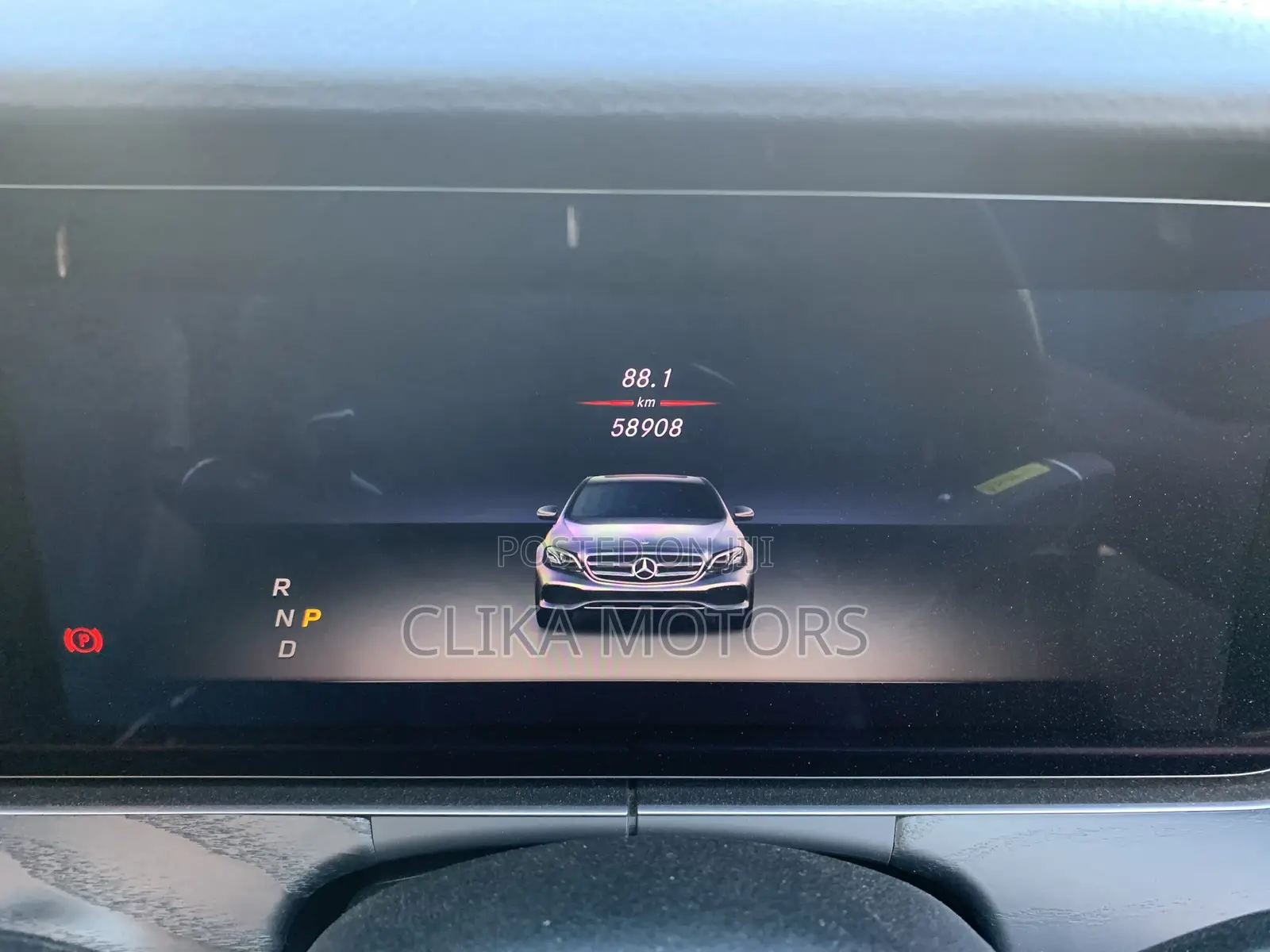Mercedes-Benz E200 2019 Matt Black