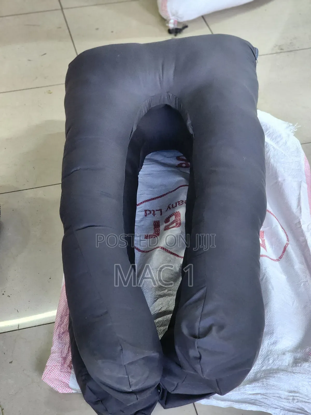 U Shape Pregnancy Pillow Colour Grey